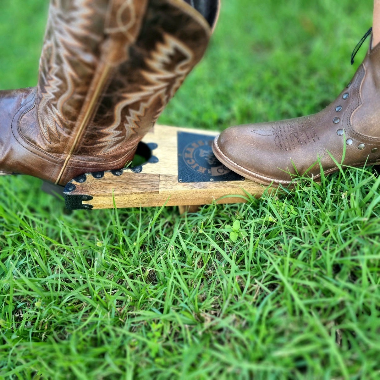 Timber boot jack puller kickass country